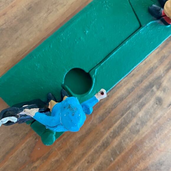 Vintage Cast Iron Reproduction "Birdie Putt" Coin Bank - Picture 8 of 9